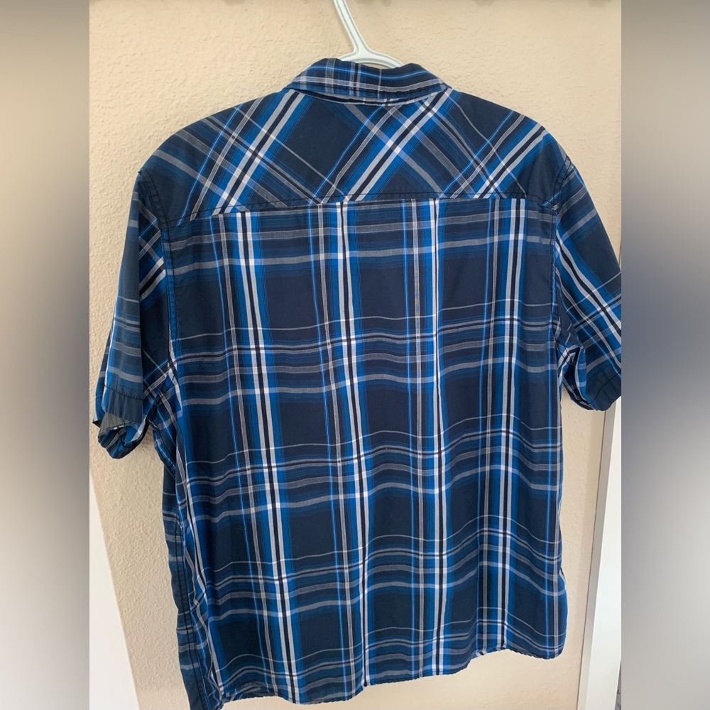 SOLD!! Rock & Republic men’s plaid button down. Size XL. GUC - Picture 2 of 4